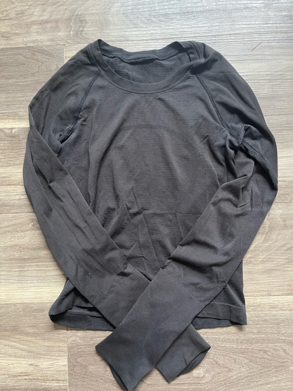 Lululemon Race Length Black Long Sleeve, Size 2